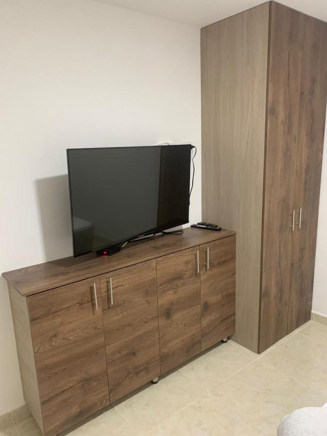Hermoso Apartamento Cerca Al Metro Apartamento