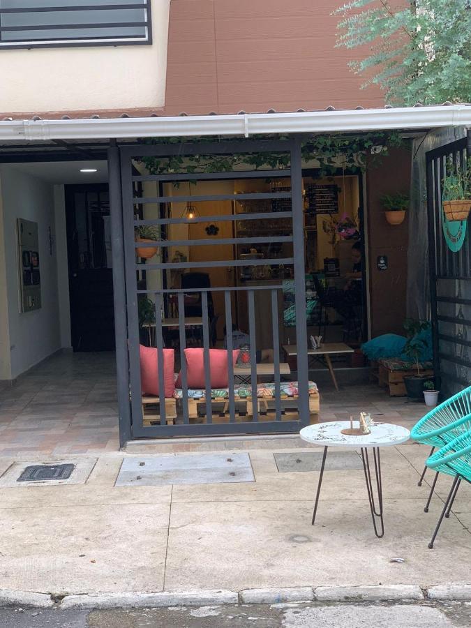 Hermoso Apartamento Cerca Al Metro *